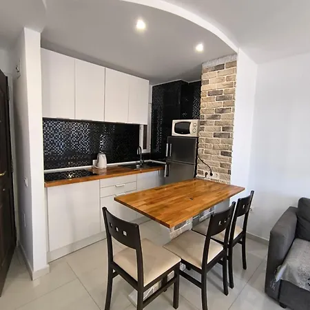 Torres De Yomely Apartment *