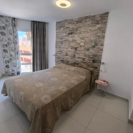 Torres De Yomely Apartament