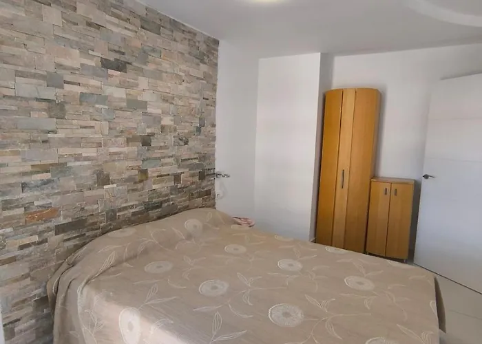 Apartament Torres De Yomely *